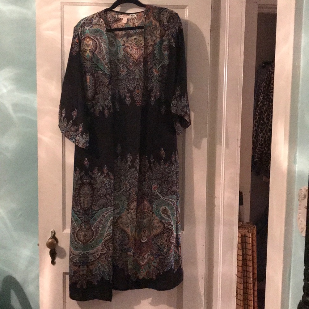 Chelsea and violet kimono.